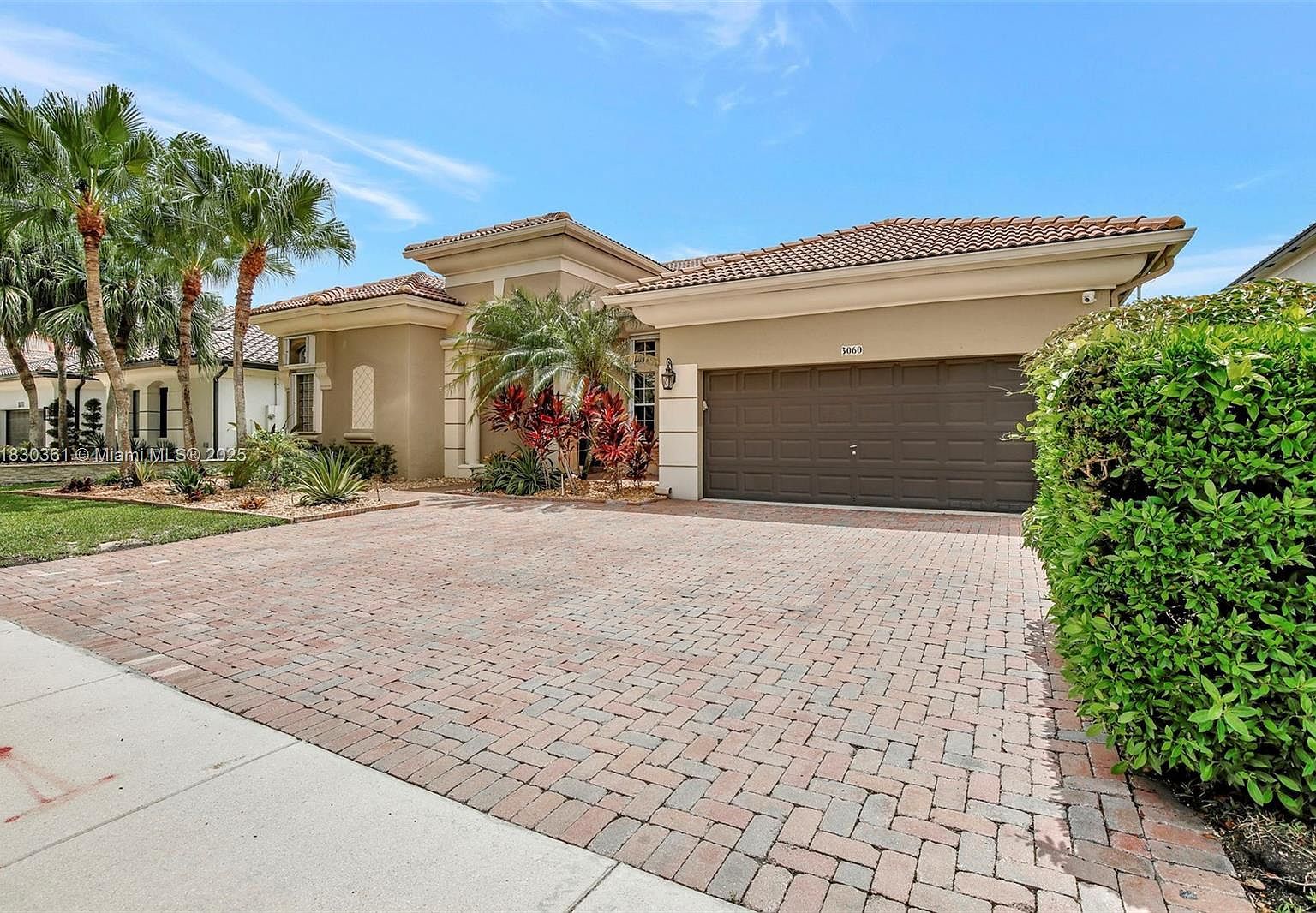 3060 SW 195th Ter Miramar, FL 33029 - Thumbnail 4