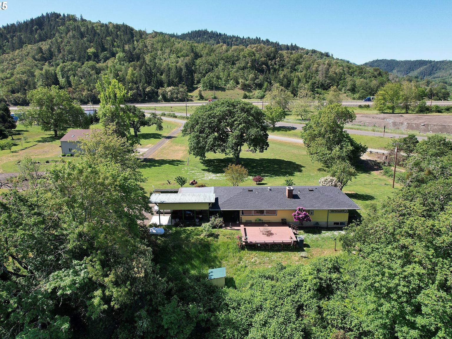 180 Ruckles Dr Myrtle Creek, OR 97457 - Thumbnail 4