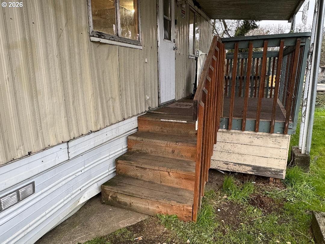 5000 NE Stephens St SPACE 2 Winchester, OR 97470 - Thumbnail 4