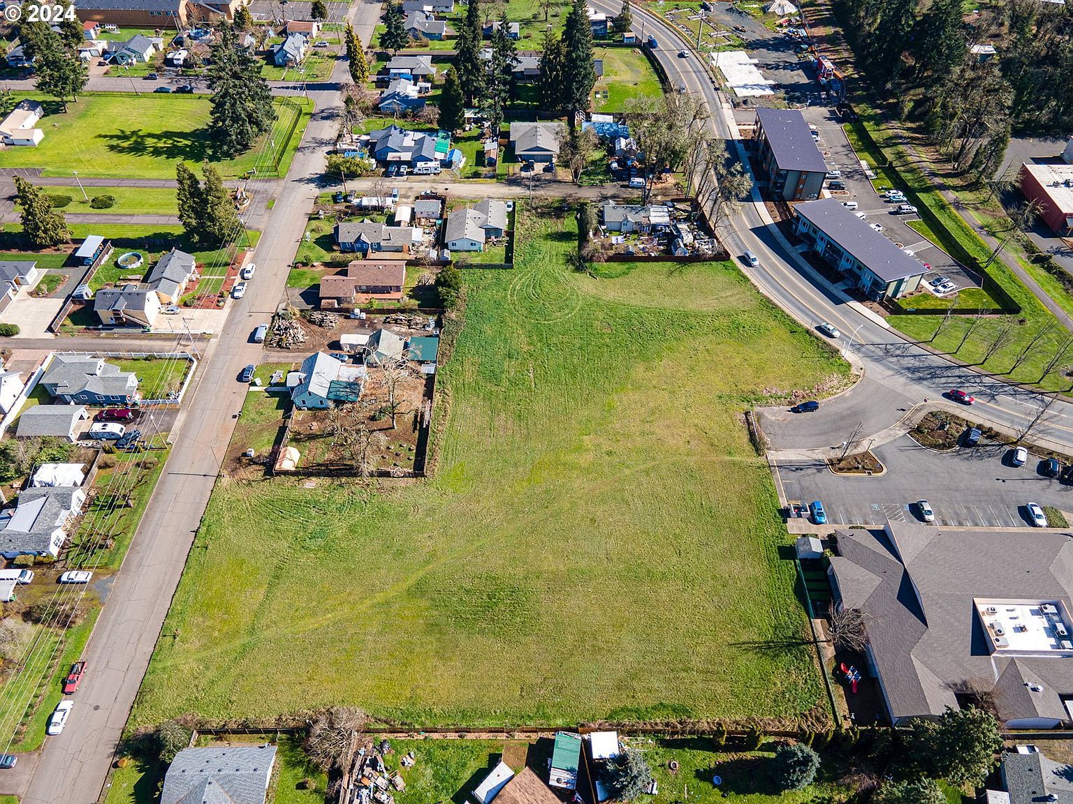 0 Coop Ct Cottage Grove, OR 97424 - Thumbnail 4