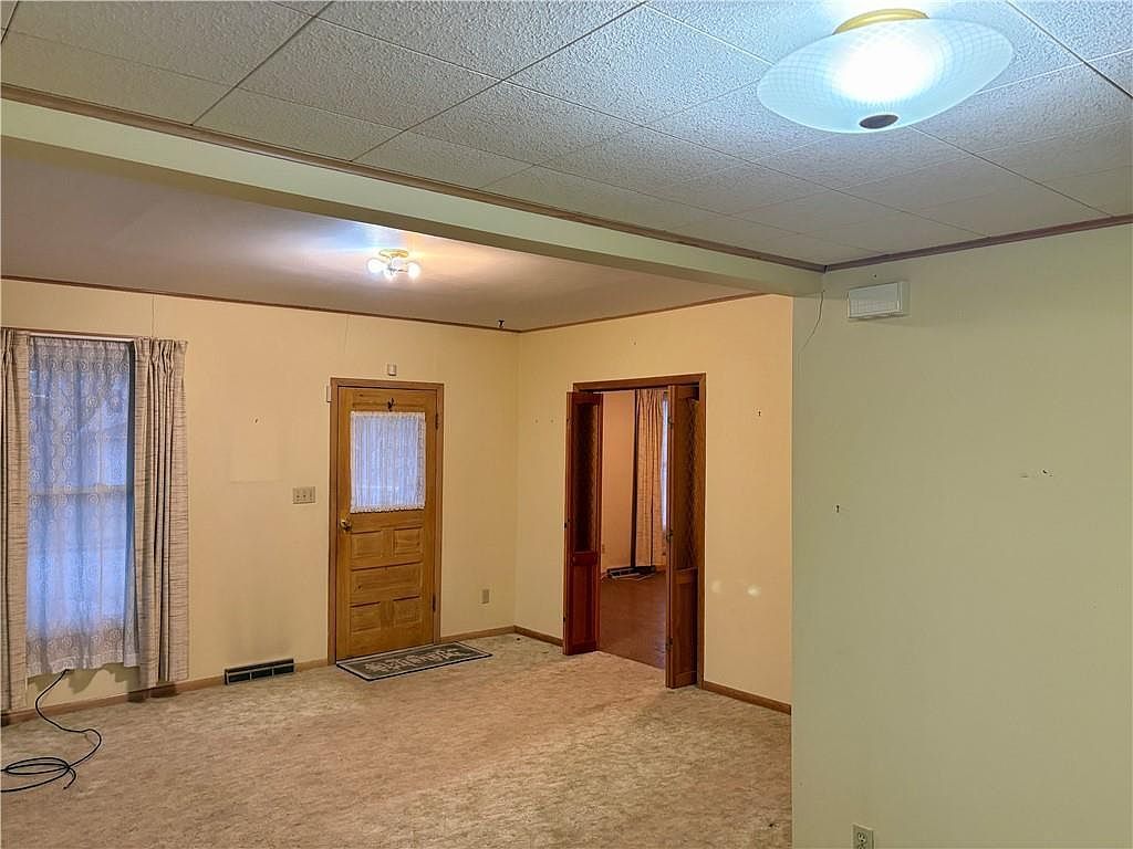 507 S Main St Yates Center, KS 66783 - Thumbnail 4