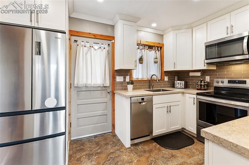 901 Wilson Dr Florissant, CO 80816 - Thumbnail 4