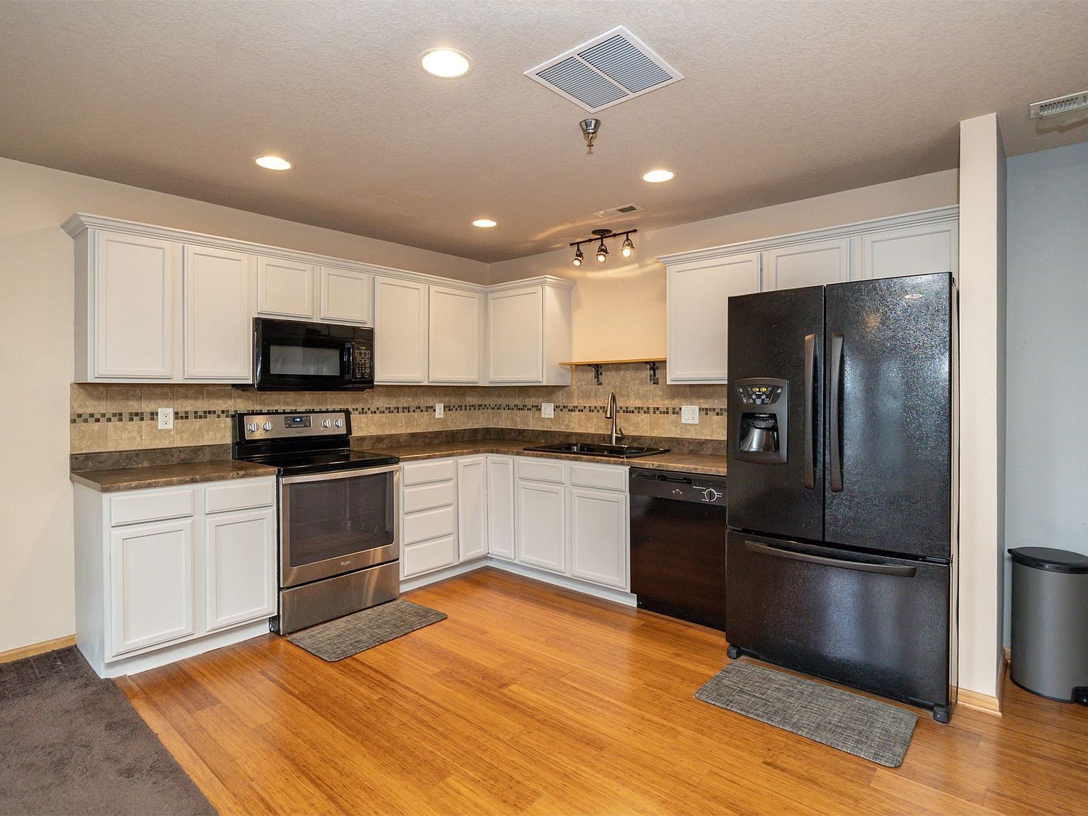 2150 NE 18th St UNIT 112 Grimes, IA 50111 - Thumbnail 4