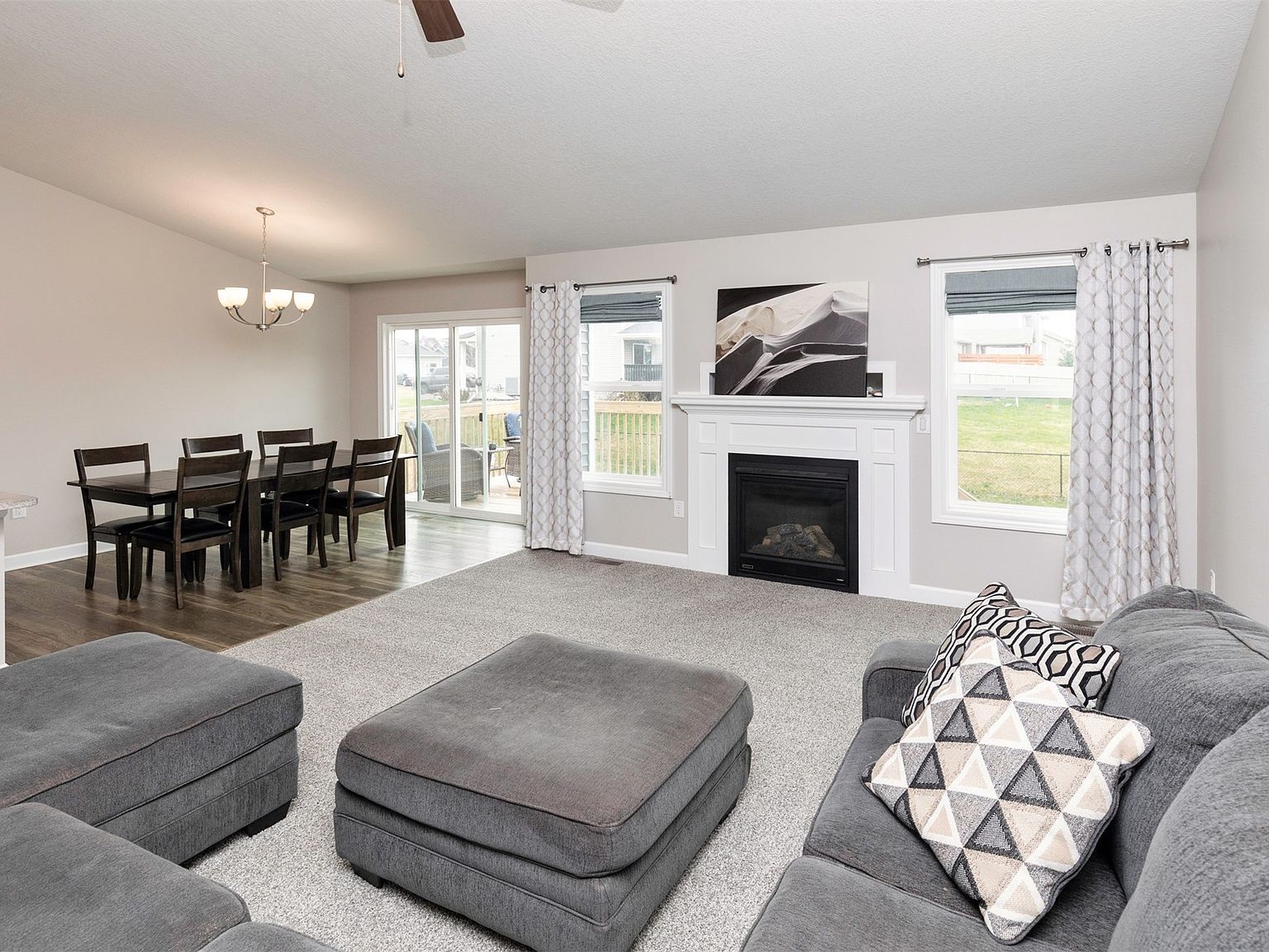 6455 Sunlight Dr Pleasant Hill, IA 50327 - Thumbnail 4