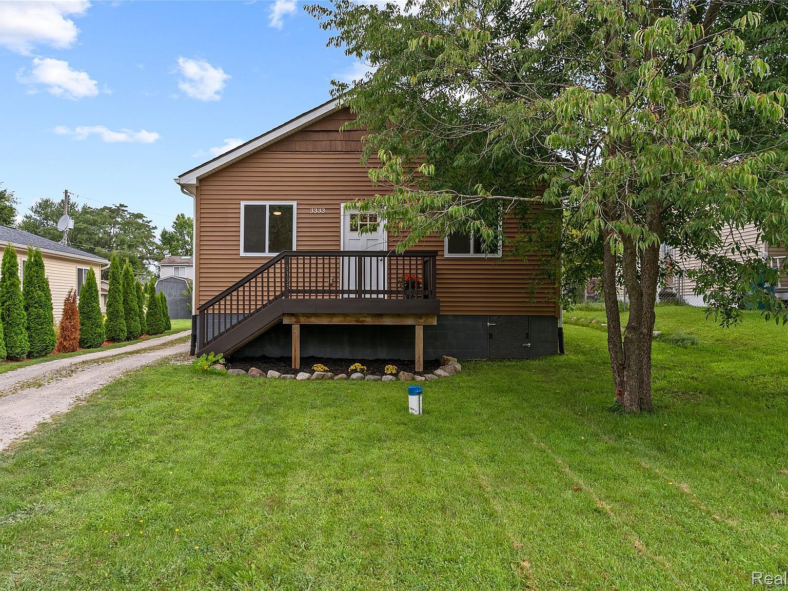 3333 Junior Dr Pinckney, MI 48169 - Thumbnail 4