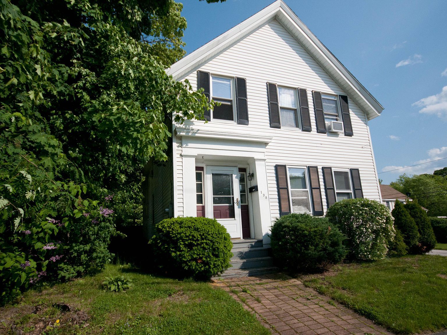 198 3rd St Bangor, ME 04401 - Thumbnail 4