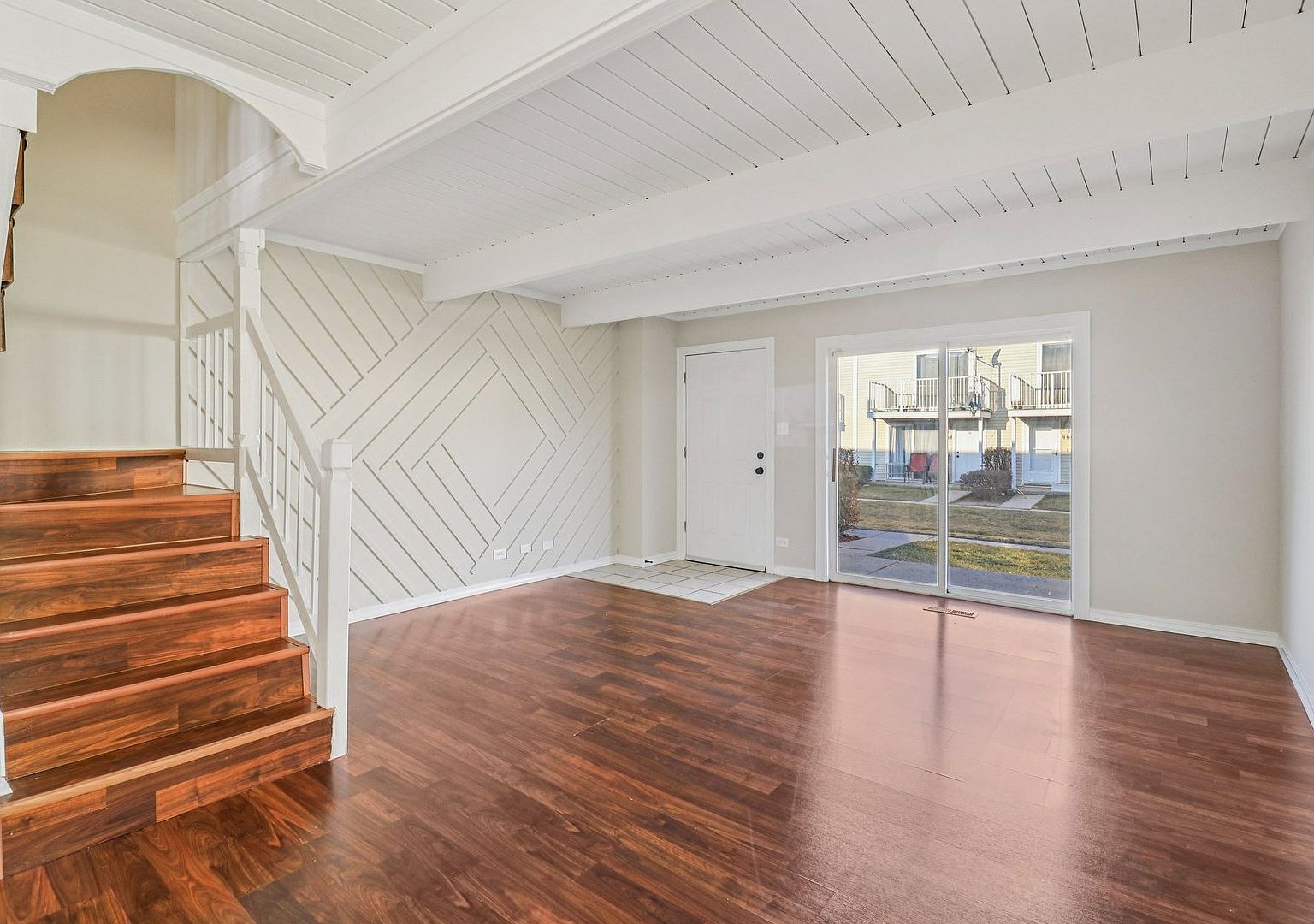 452 Meadow Green Ln Round Lake Beach, IL 60073 - Thumbnail 4