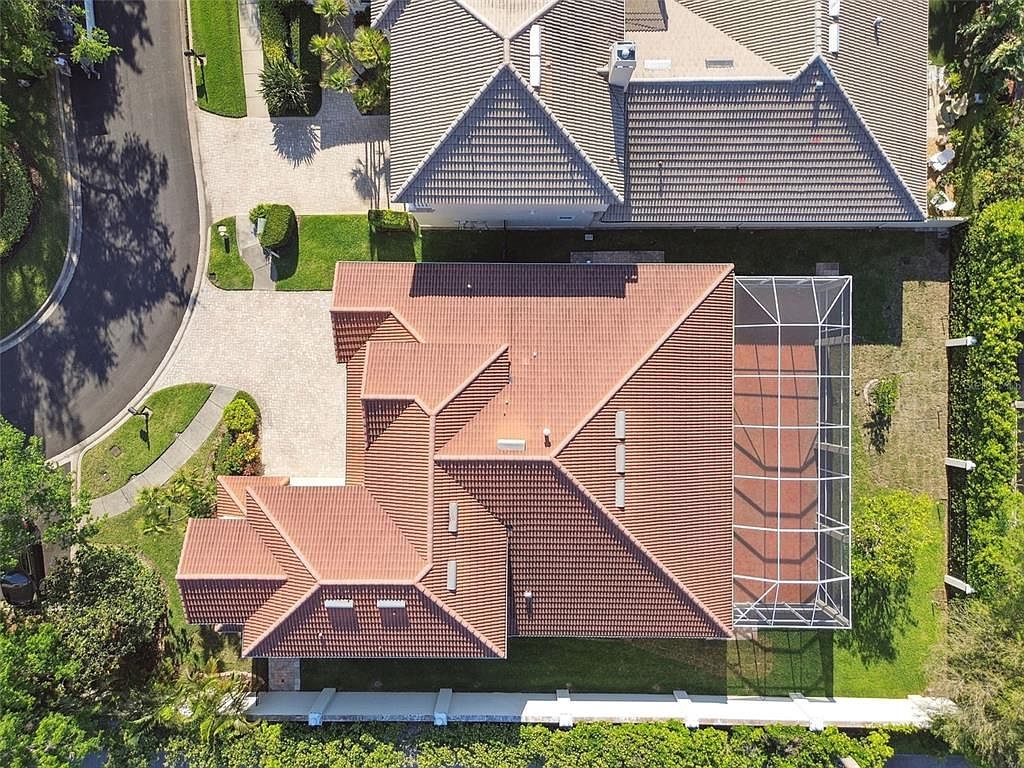 601 Viento De Avila Tampa, FL 33613 - Thumbnail 4