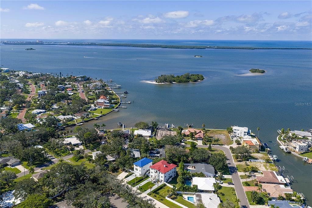 1964 Cedar Dr Dunedin, FL 34698 - Thumbnail 4