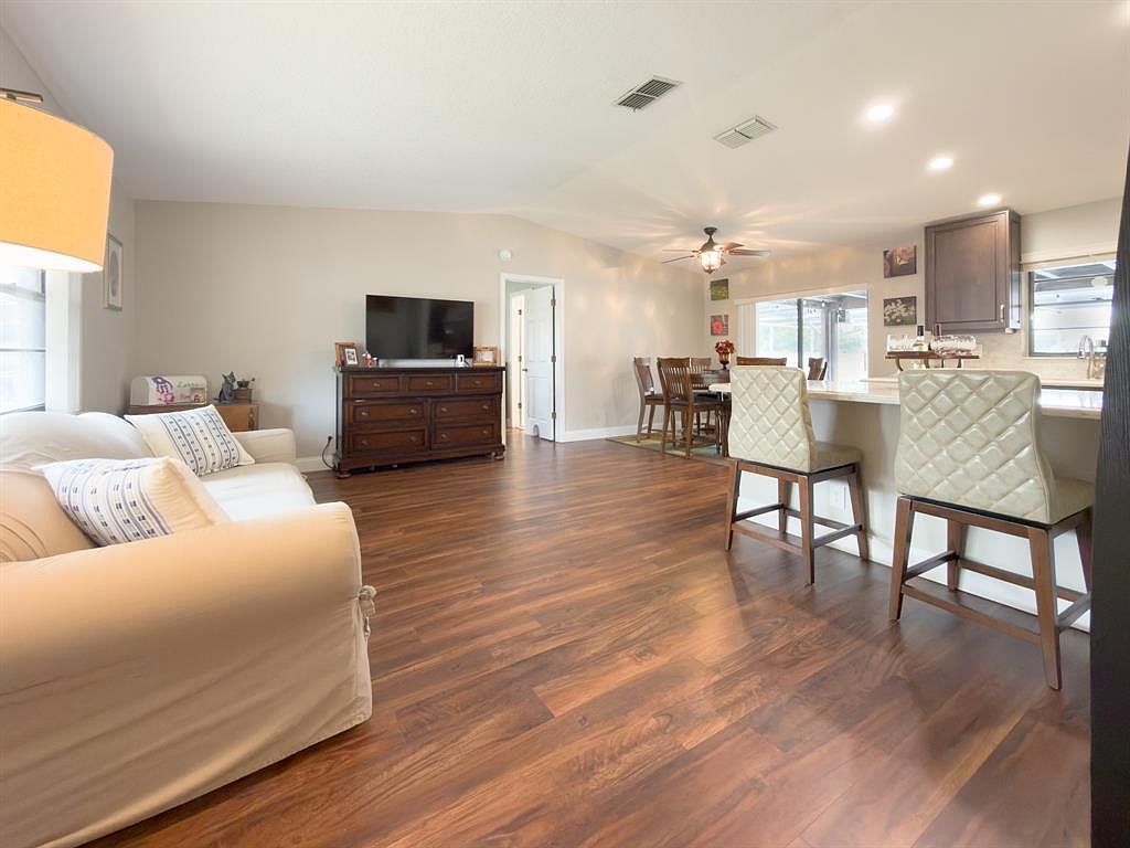 4941 SW 10th St Margate, FL 33068 - Thumbnail 4