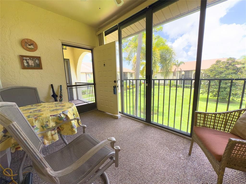 329 Knotty Pine Cir APT C-2 Greenacres, FL 33463 - Thumbnail 4