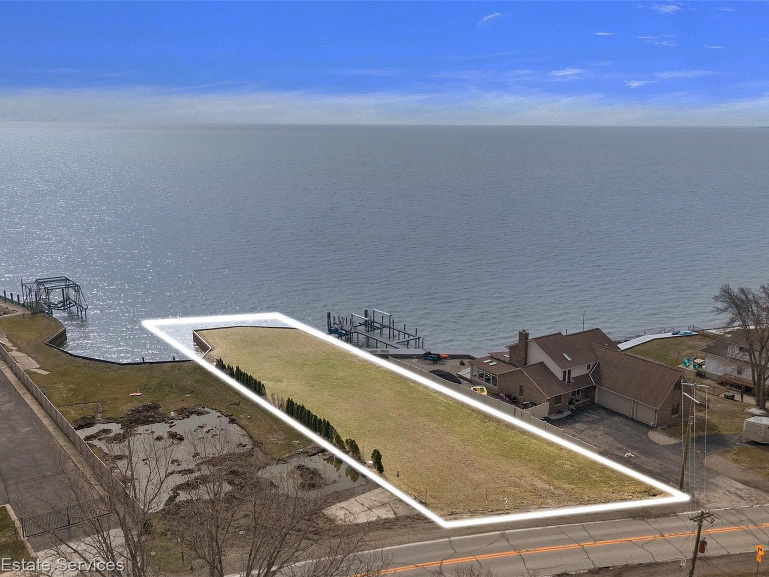 37340 Jefferson Ave Harrison Township, MI 48045 - Thumbnail 4