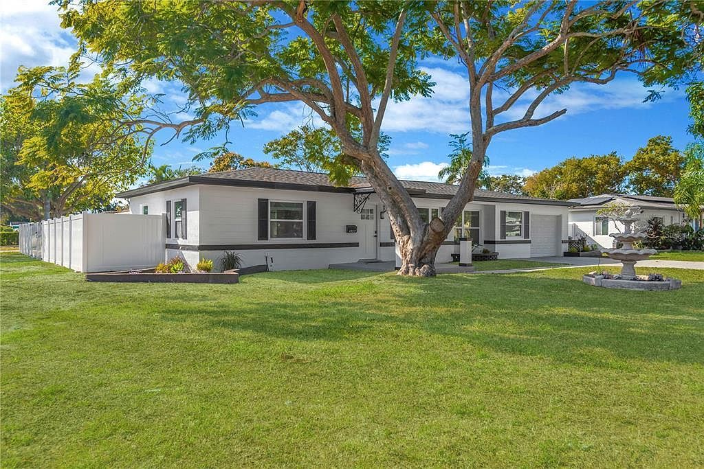 4300 28th Ave N Saint Petersburg, FL 33713 - Thumbnail 4