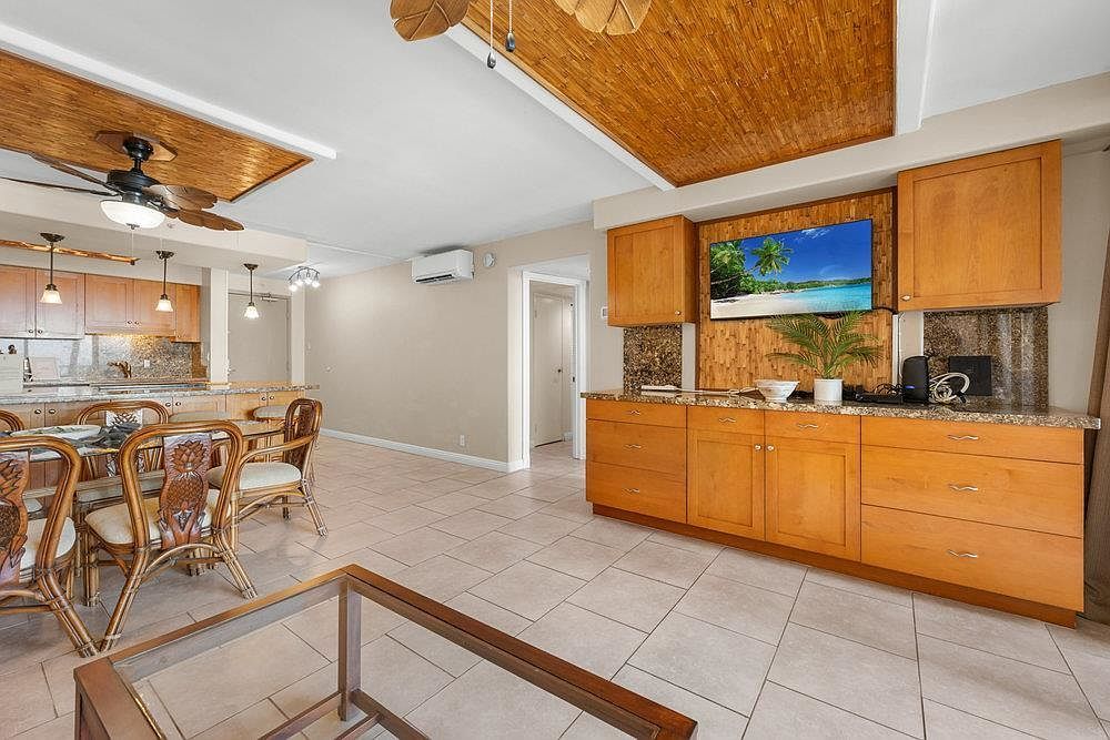 4327 Lower Honoapiilani Rd APT 403 Lahaina, HI 96761 - Thumbnail 4