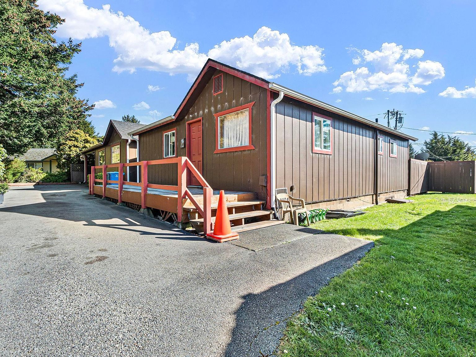 2431 2431/2427 Howland Hill Rd Crescent City, CA 95531 - Thumbnail 4