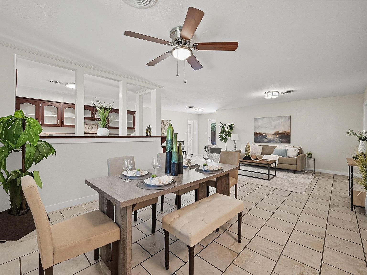 933 Wade Dr Bedford, TX 76022 - Thumbnail 4