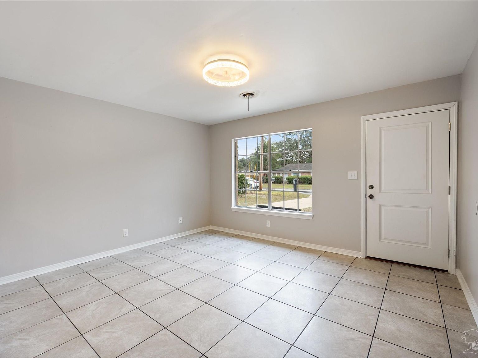 4664 Geneva Dr Pensacola, FL 32526 - Thumbnail 4