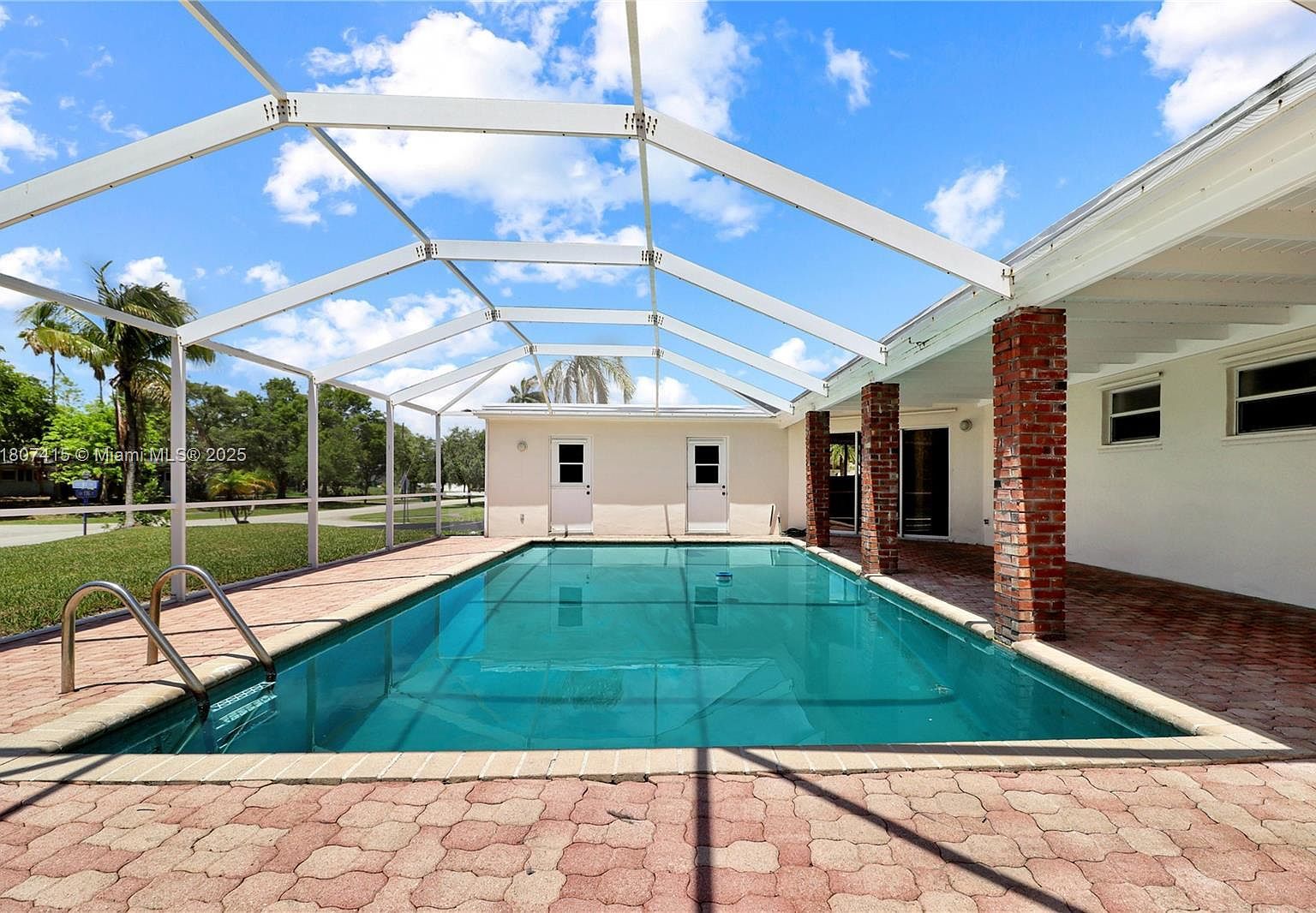 17535 SW 91st Ave Palmetto Bay, FL 33157 - Thumbnail 4