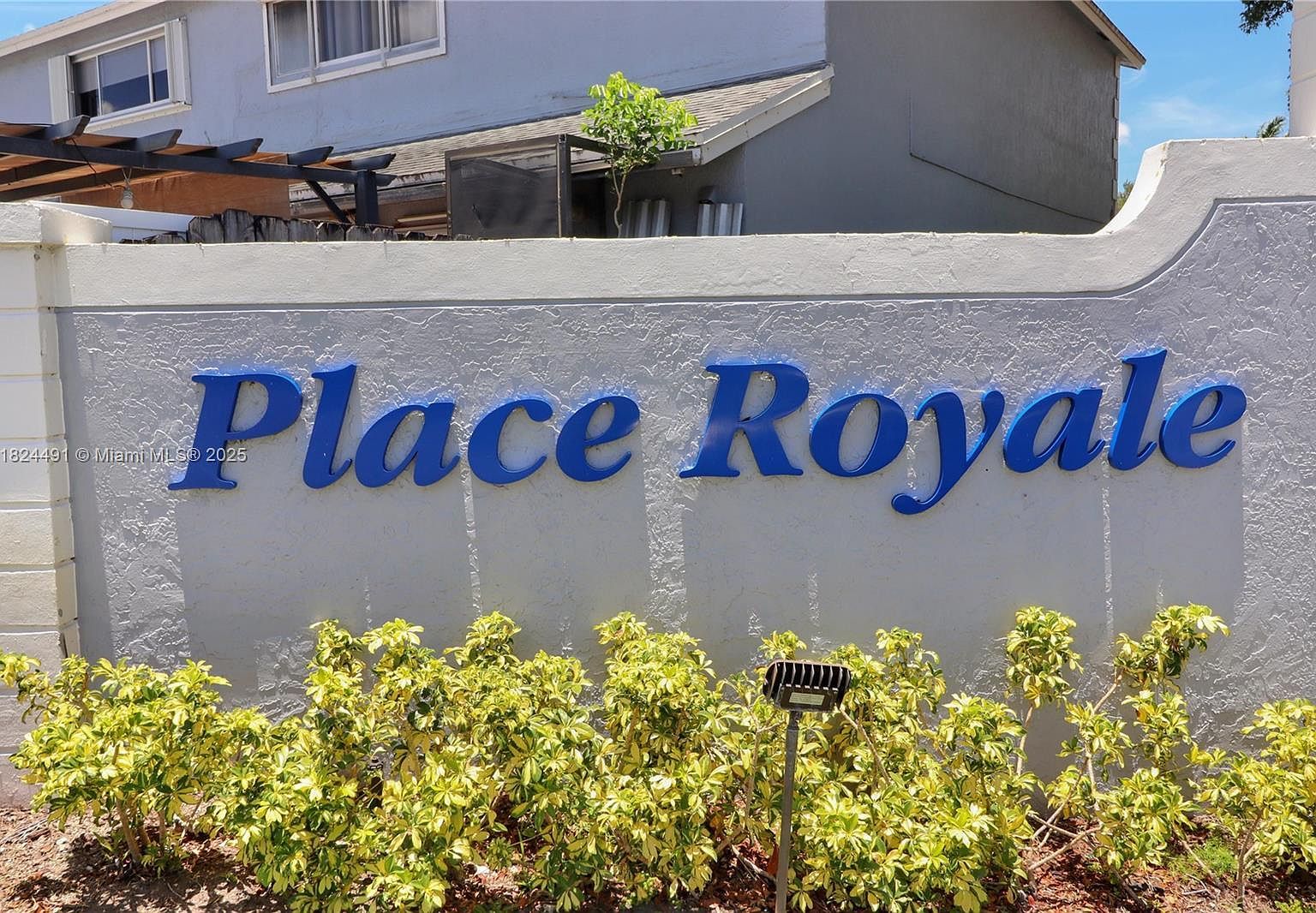 14263 SW 97th Ter Miami, FL 33186 - Thumbnail 4