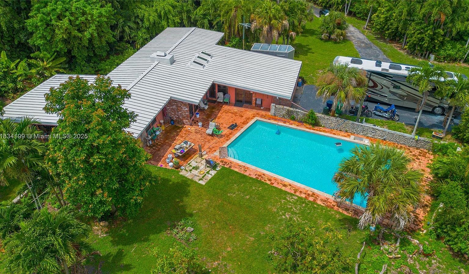 6801 SW 136th St Pinecrest, FL 33156 - Thumbnail 4