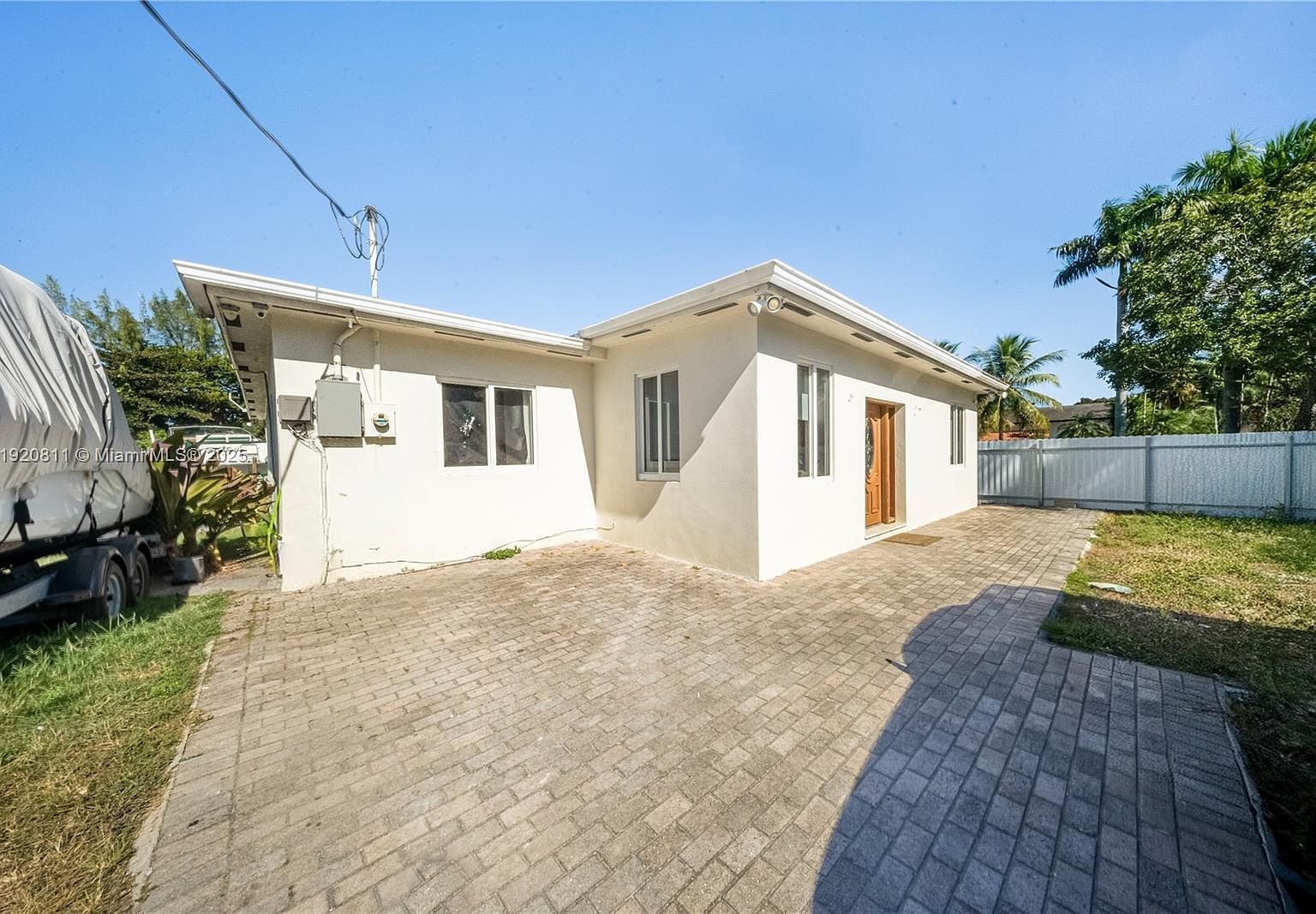 12265 SW 43rd St Miami, FL 33175 - Thumbnail 4