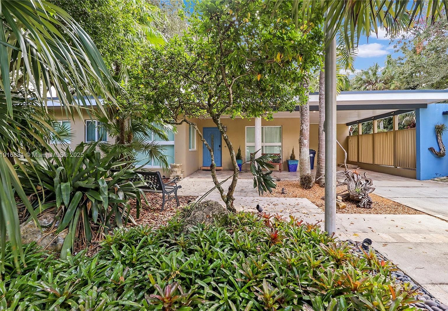 8030 SW 96th St Miami, FL 33156 - Thumbnail 4