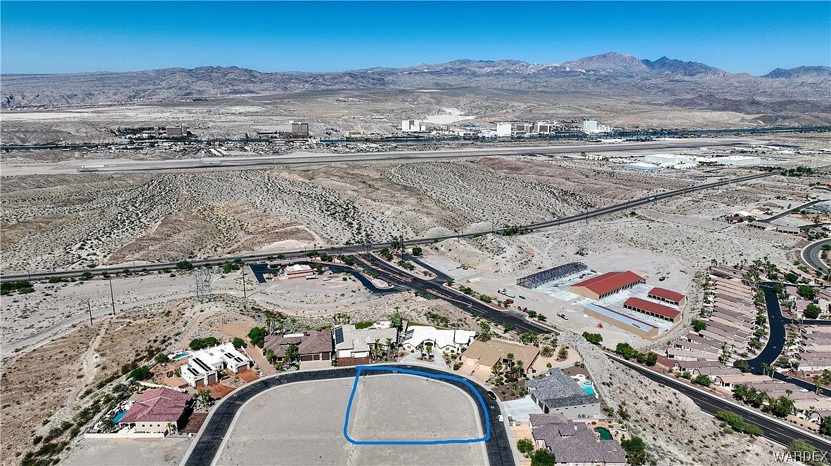 2704 Highview Dr Bullhead City, AZ 86429 - Thumbnail 4