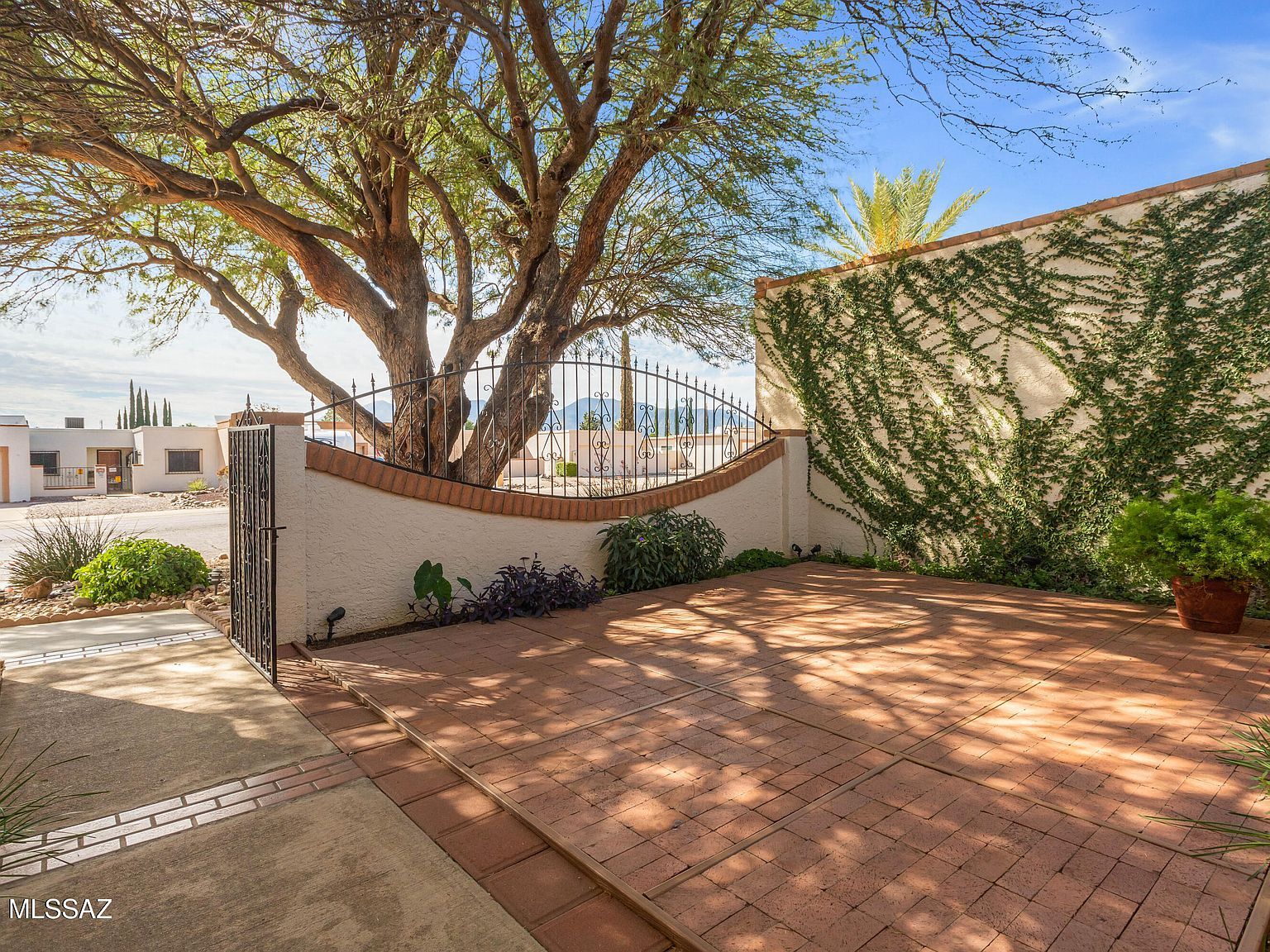 1057 Carmelita Dr Sierra Vista, AZ 85635 - Thumbnail 4