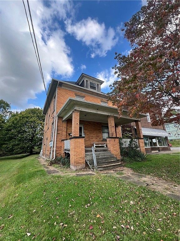 1031 E Washington St New Castle, PA 16101 - Thumbnail 4