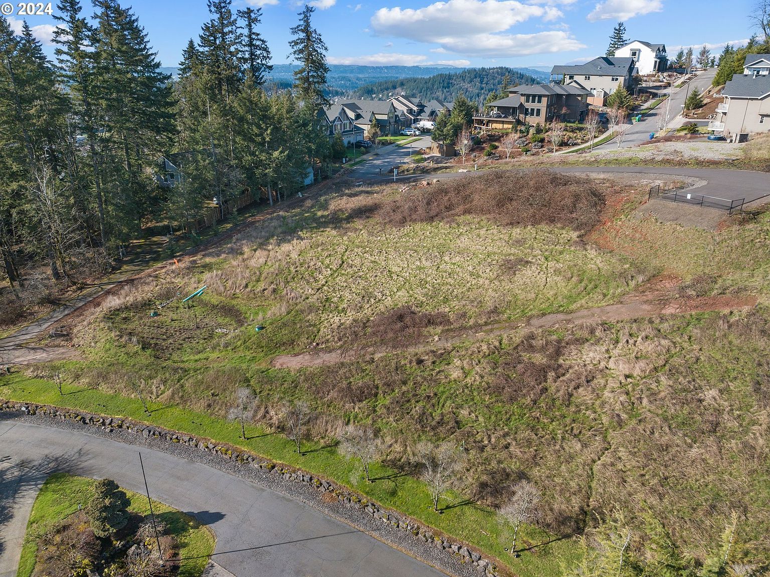 13733 SE Aldridge Rd Happy Valley, OR 97086 - Thumbnail 4