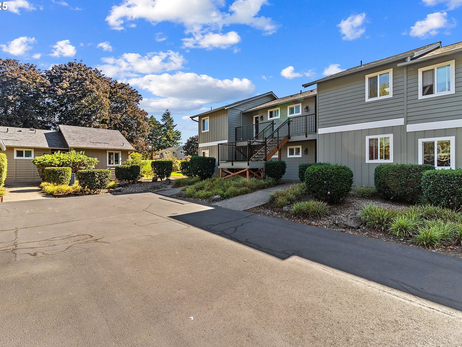 1924 NW 143rd Ave APT 58 Portland, OR 97229 - Thumbnail 4