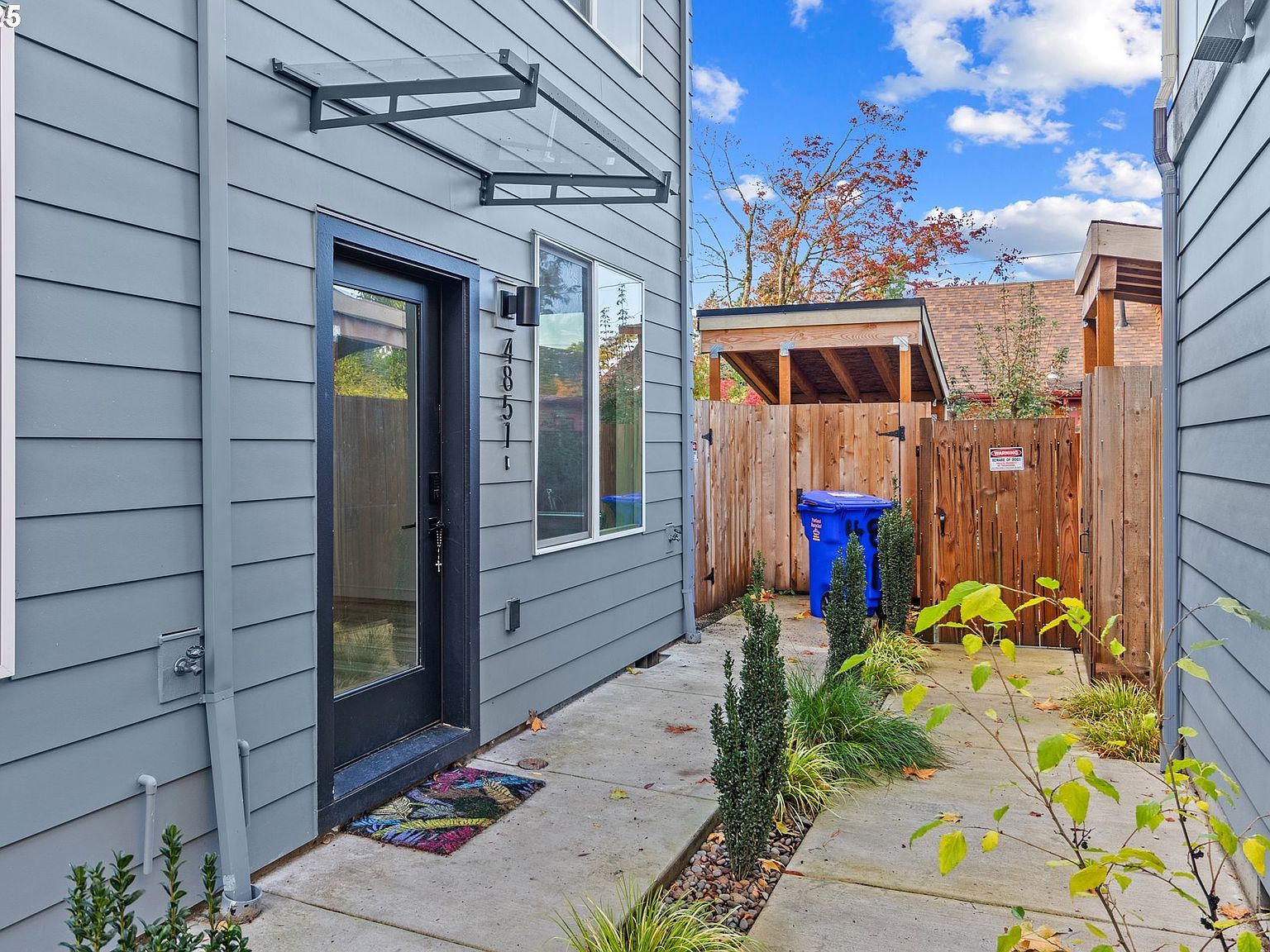 4851 NE Cully Blvd #6 Portland, OR 97218 - Thumbnail 4