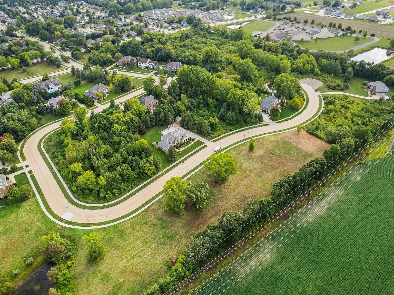 Quail Run Dr #29 Oshkosh, WI 54904 - Thumbnail 4