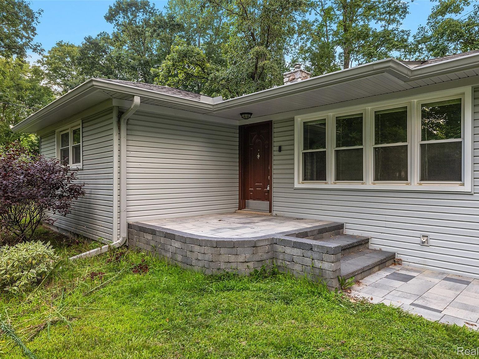 350 Casemer Rd Lake Orion, MI 48360 - Thumbnail 4