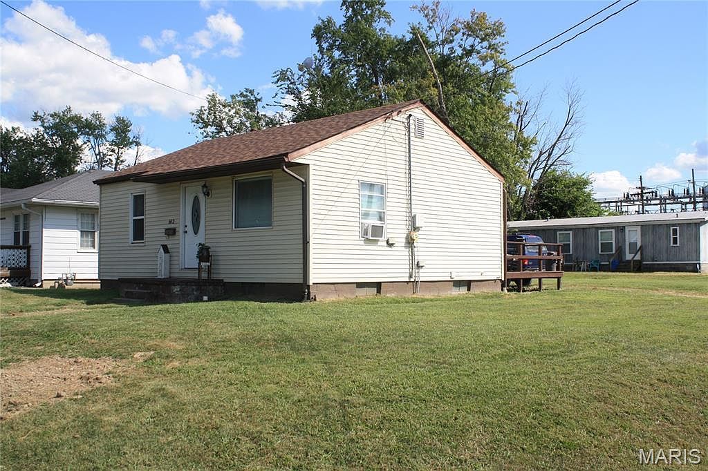 502 Snedeker St Jerseyville, IL 62052 - Thumbnail 4