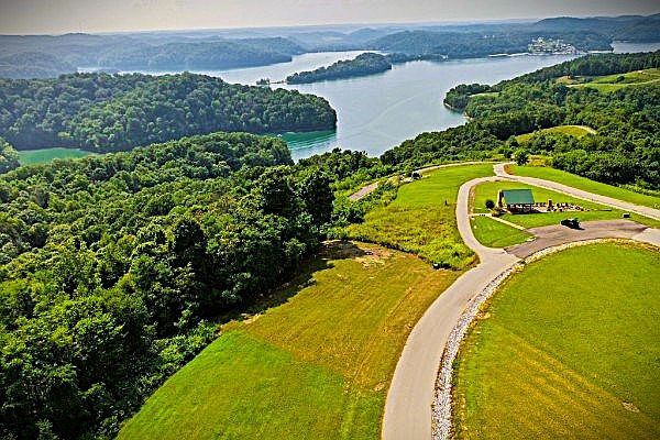 107C Sunfish Ln Hilham, TN 38568 - Thumbnail 4