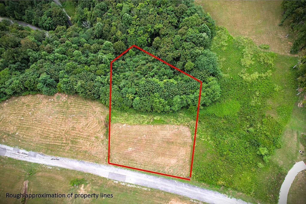 30B Bass Rd Hilham, TN 38568 - Thumbnail 4