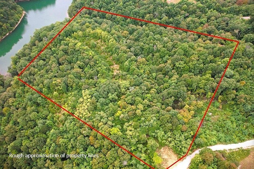 142 Sunfish Ln Hilham, TN 38568 - Thumbnail 4