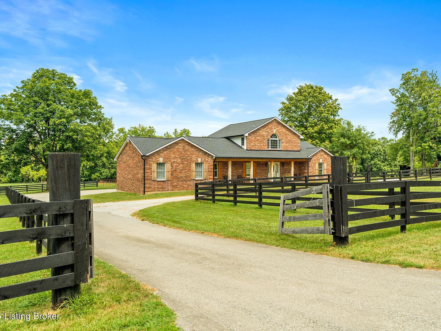 1701 Acorn Ln La Grange, KY 40031 - Thumbnail 4