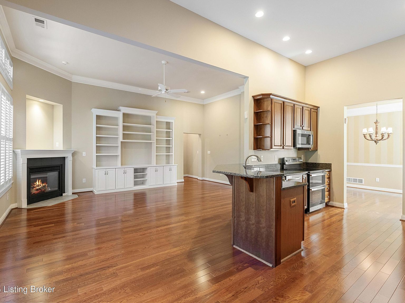 2414 Tradition Cir Louisville, KY 40245 - Thumbnail 4