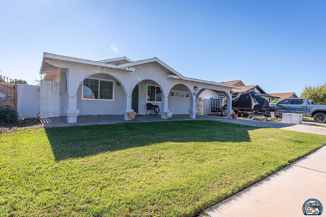 956 Salvador Guilin St Calexico, CA 92231 - Thumbnail 4