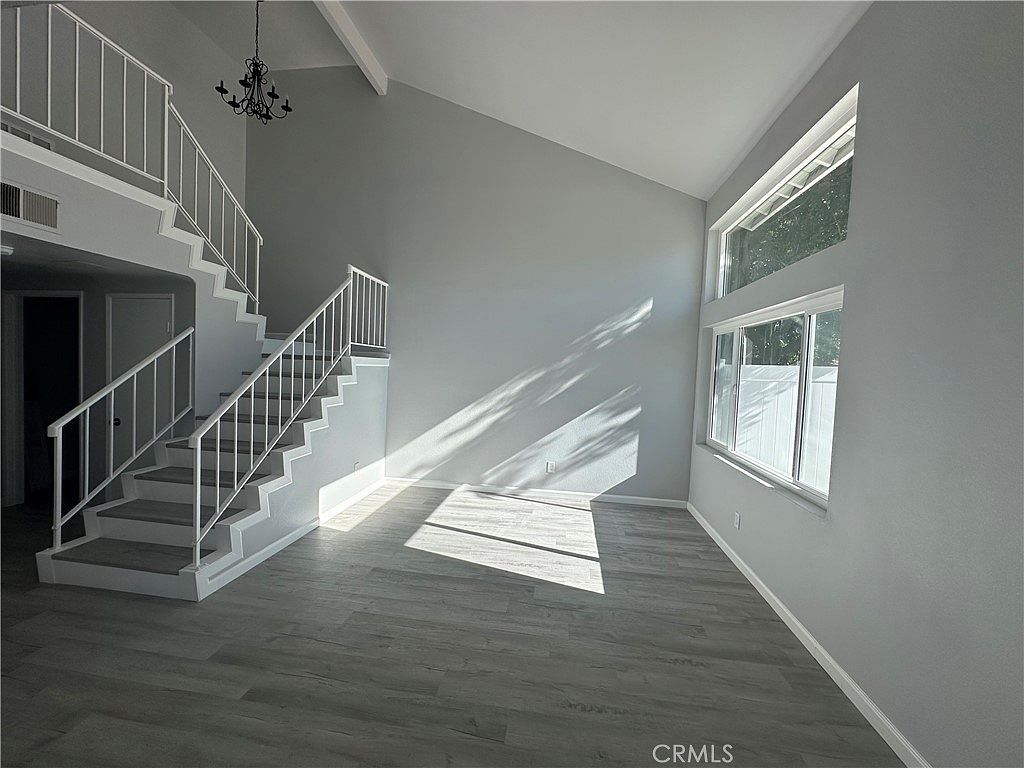 2010 Date Tree Rd Colton, CA 92324 - Thumbnail 4