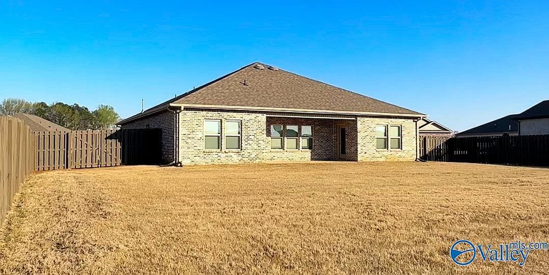 14511 London Ln Athens, AL 35613 - Thumbnail 4