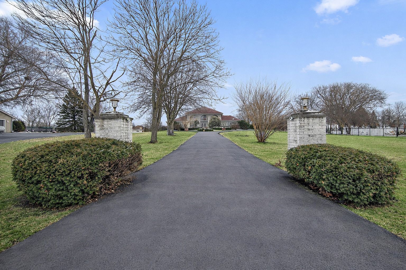 13335 Silver Fox Dr Lemont, IL 60439 - Thumbnail 4