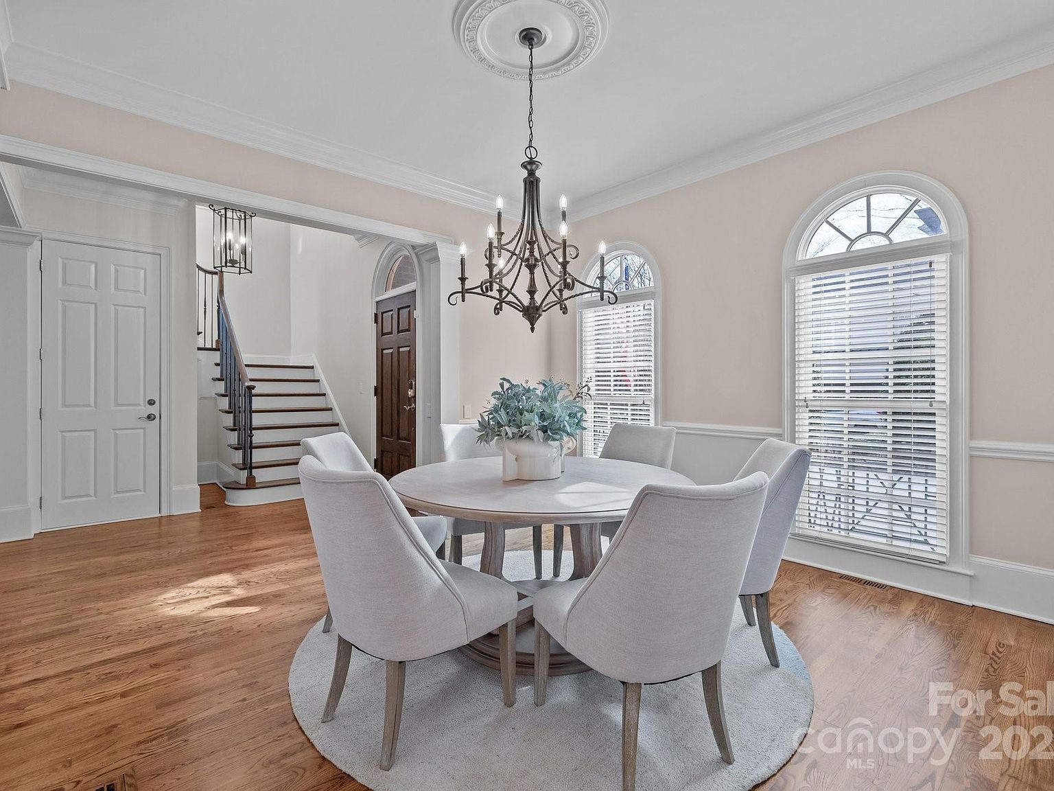 8928 Heydon Hall Cir Charlotte, NC 28210 - Thumbnail 4