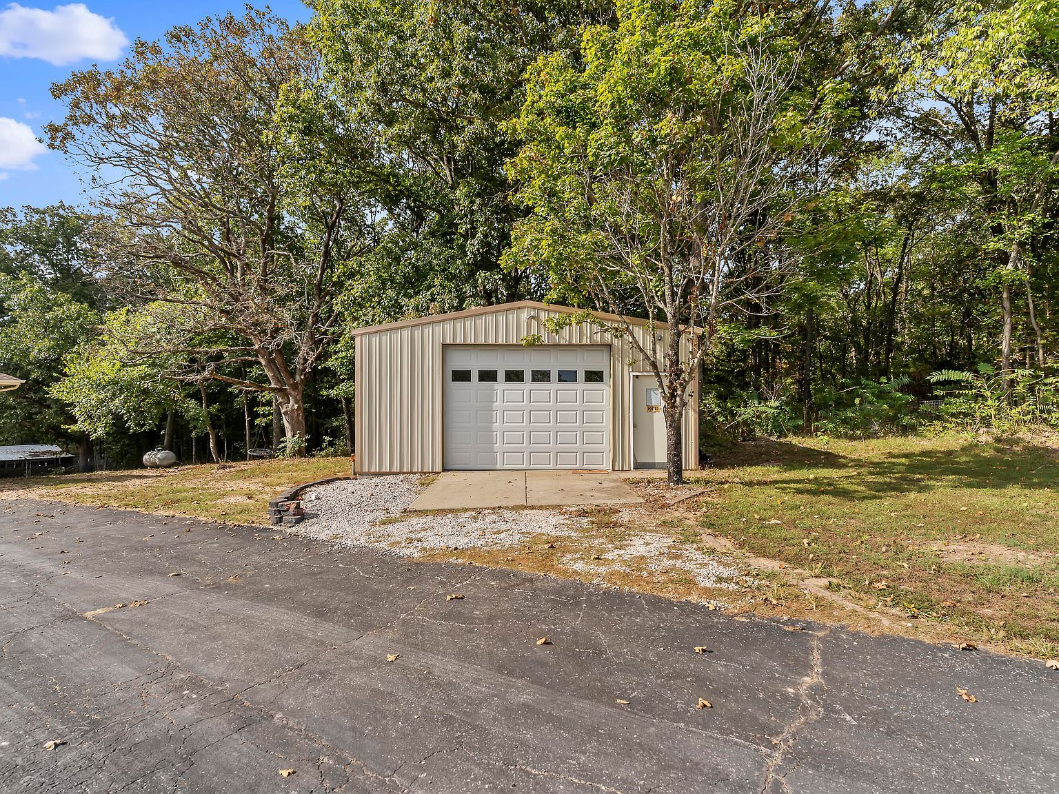 117 Chelsea Ln Clever, MO 65631 - Thumbnail 4