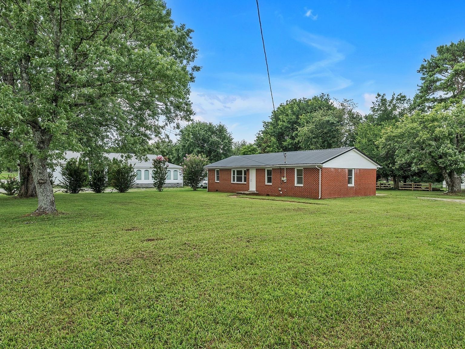 1038 Unionville Deason Rd Shelbyville, TN 37160 - Thumbnail 4