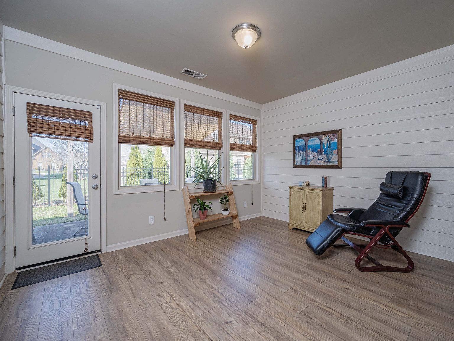 5111 General Eisenhower Dr Murfreesboro, TN 37129 - Thumbnail 4