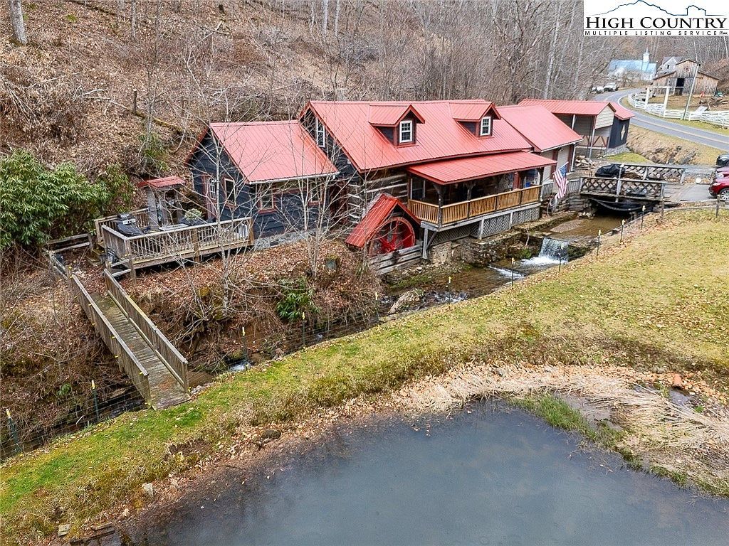 1803 Rock Creek Rd Creston, NC 28615 - Thumbnail 4