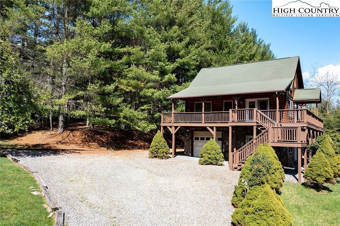 11 Lucky Lakes Dr Grassy Creek, NC 28631 - Thumbnail 4